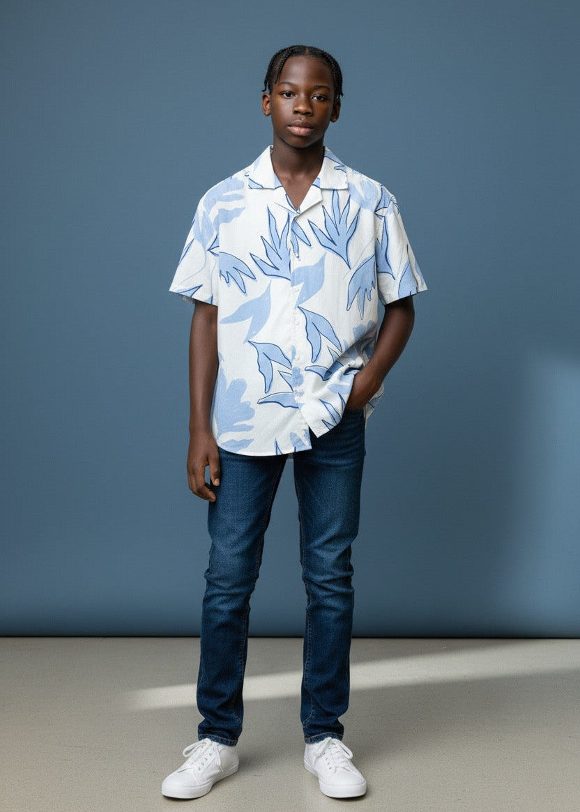 Camisa Floral AzulCielo Fondo Blanco Rayon Regular Fit