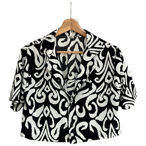 Croptop Cayeye B/W Seda Regular Fit