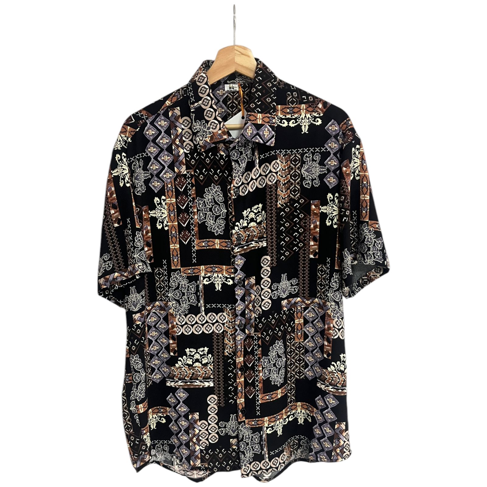Camisa Tribalera Cafe Fondo Negro Regular Fit Rayon