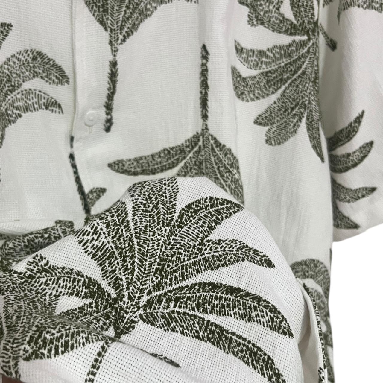 Camisa Palmeras Verdes Regular Fit