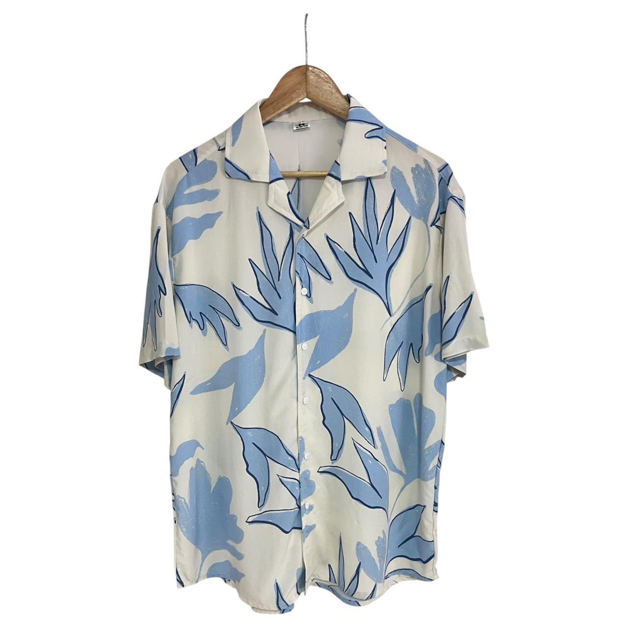 Camisa Floral AzulCielo Fondo Blanco Rayon Regular Fit
