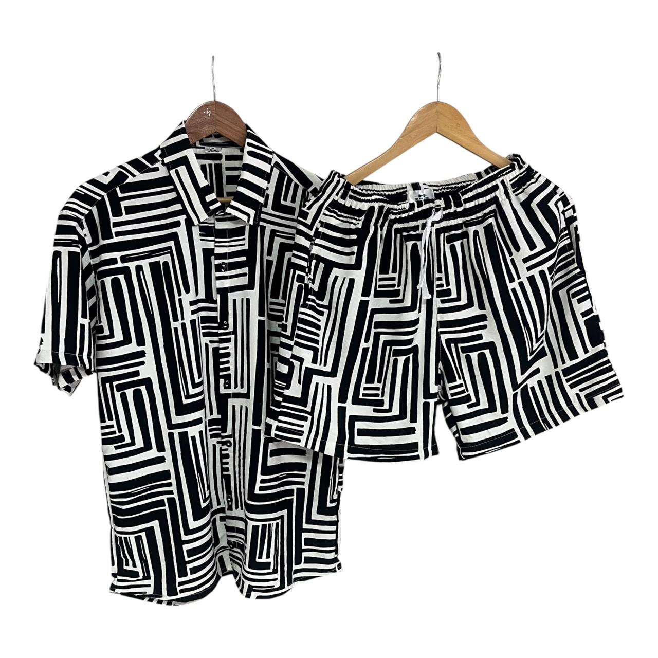 Conjunto Rayas Negra Blanco Regular Fit Rayon