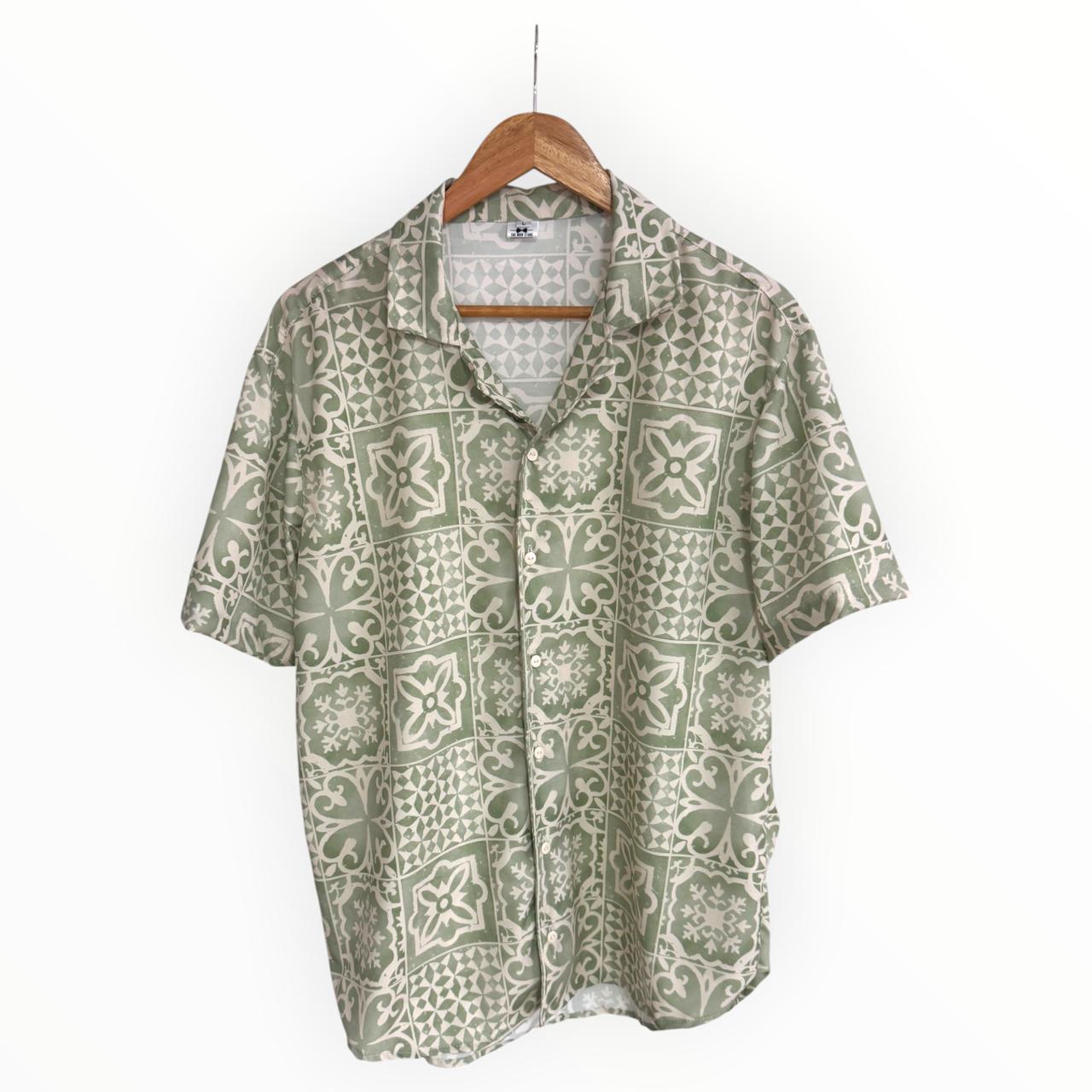 Camisa Arabescos Verdes seda