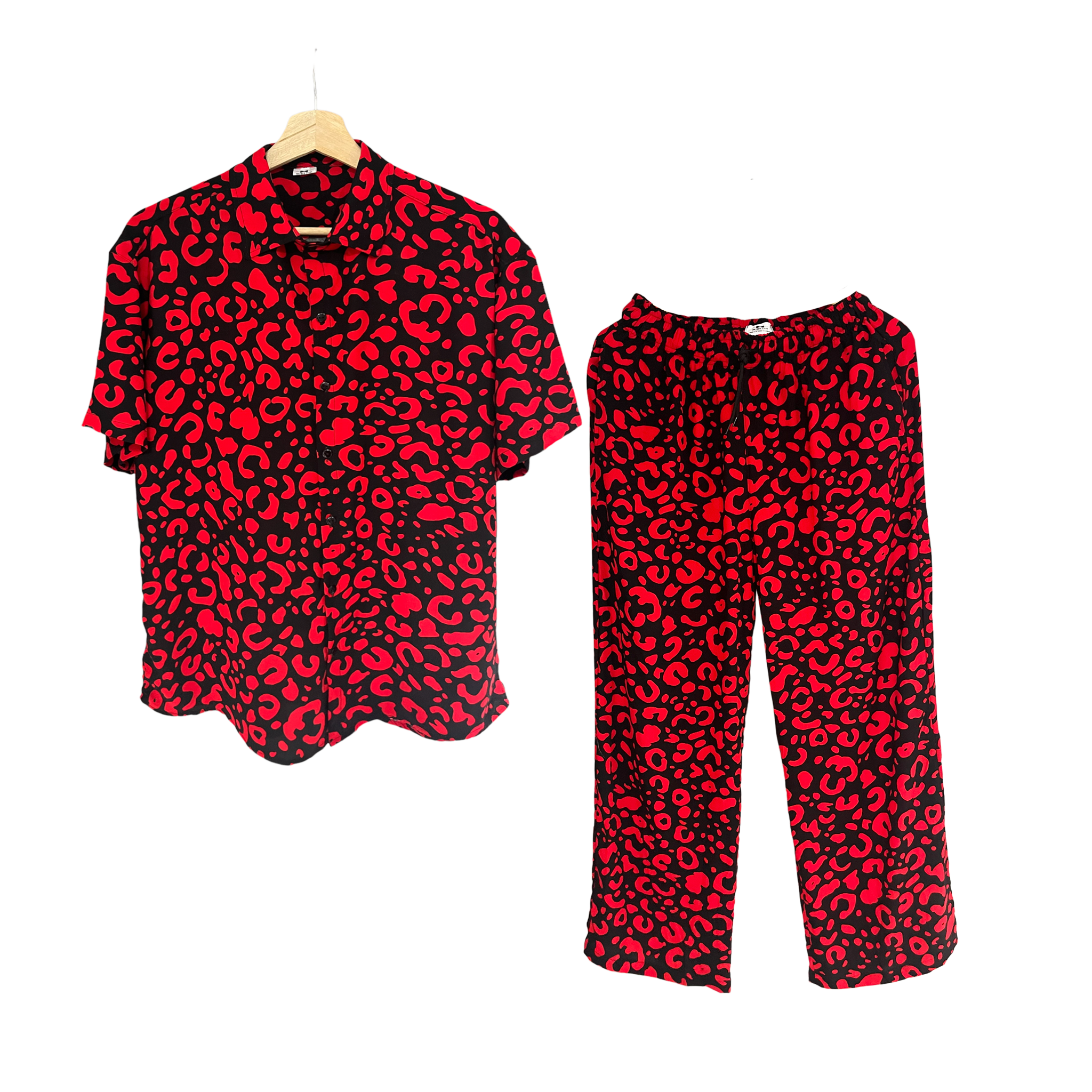 Conjunto ManchasRojas Unisex Pant+Camisa